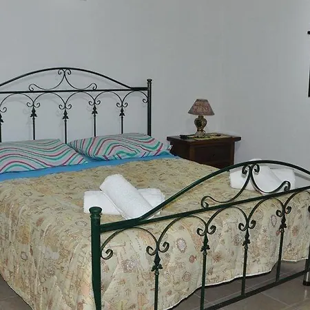 מלון Il Terrazzo Sul Sinni